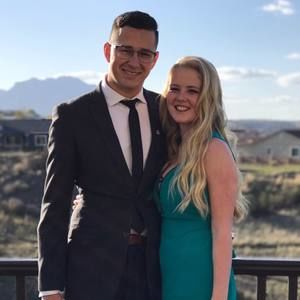 Meet your Posher, Kelly